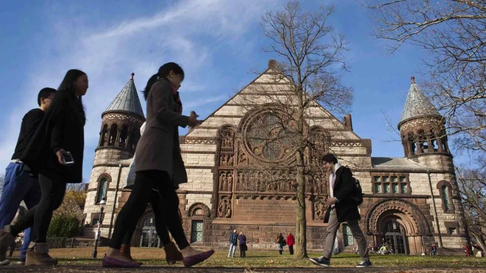 k p higher education department s deputy secretary for colleges safiur rehman said that the onus is on politicians to approve the establishment of colleges in fr photo reuters k p higher education department s deputy secretary for colleges safiur rehman said that the onus is on politicians to approve the establishment of colleges in fr photo reuters