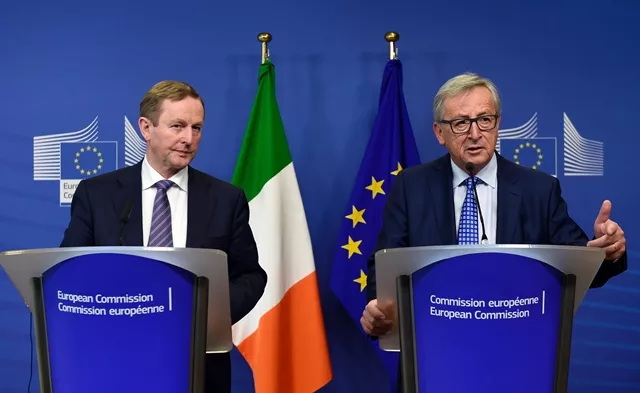 president of commission jean claude juncker r and irish prime minister enda kenny l give a joint press conference following their meeting at the european union headquarters in brussels on february 23 2017 photo afp president of commission jean claude juncker r and irish prime minister enda kenny l give a joint press conference following their meeting at the european union headquarters in brussels on february 23 2017 photo afp