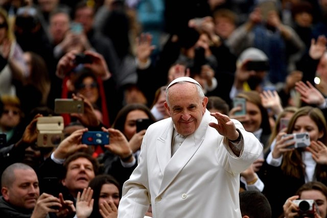pope francis gestures as he arrives for his weekly general audience at paul vi hall on february 22 2016 at the vatican photo afp pope francis gestures as he arrives for his weekly general audience at paul vi hall on february 22 2016 at the vatican photo afp