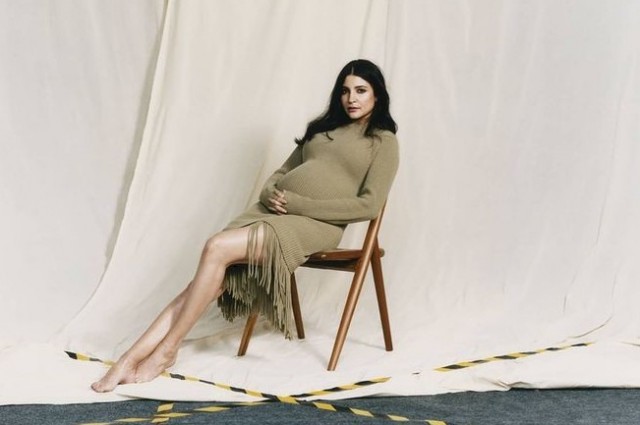 anushka sharma busts pregnancy myths details diet plan anushka sharma busts pregnancy myths details diet plan