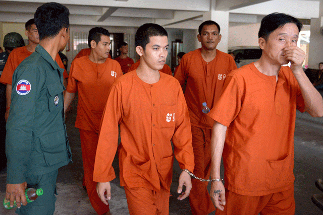 ven sopheap c is escorted by a prison guard l at the phnom penh municipal court on february 24 2017 a cambodian court on february 24 sentenced the 27 year old to two years in jail for facebook posts that threatened strongman prime minister hun sen photo afp ven sopheap c is escorted by a prison guard l at the phnom penh municipal court on february 24 2017 a cambodian court on february 24 sentenced the 27 year old to two years in jail for facebook posts that threatened strongman prime minister hun sen photo afp