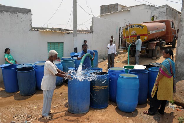 the judicial commission was set up by the supreme court to investigate claims of poor sanitation conditions and lack of clean water supply in sindh photo afp