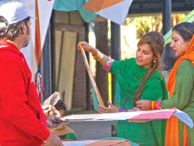 basant celebrations song competition at lok virsa