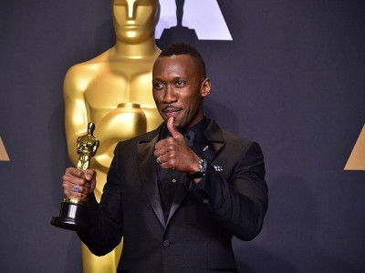 black actors triumph at very political oscars black actors triumph at very political oscars