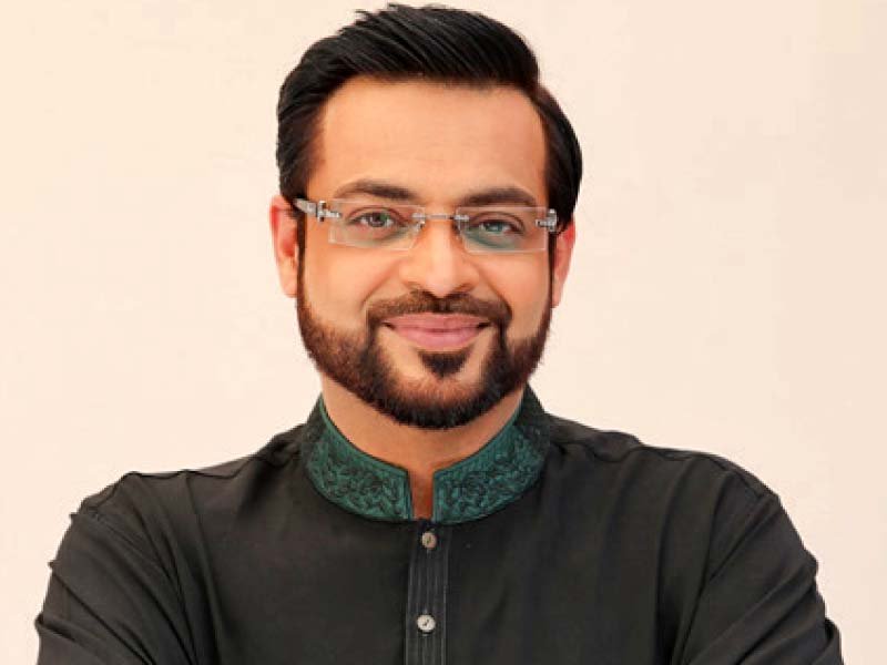 amir liaquat hussain photo file