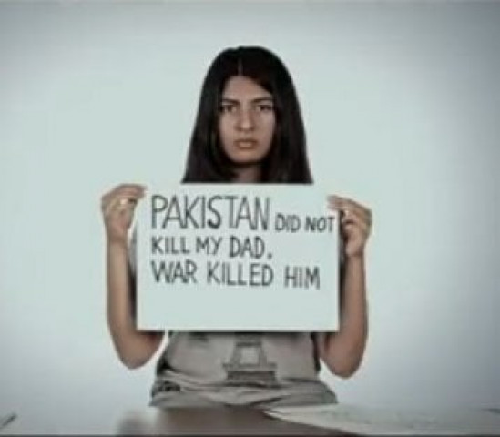 gurmehar kaur files complaint with women rights panel saying she was threatened with rape over her campaign scren grab gurmehar kaur files complaint with women rights panel saying she was threatened with rape over her campaign scren grab