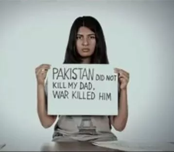 gurmehar kaur files complaint with women rights panel saying she was threatened with rape over her campaign scren grab gurmehar kaur files complaint with women rights panel saying she was threatened with rape over her campaign scren grab
