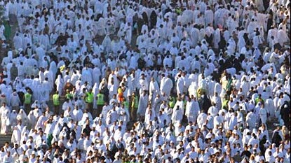 SC orders action against illegal Hajj operators