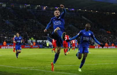 vardy hands leicester post ranieri win vardy hands leicester post ranieri win
