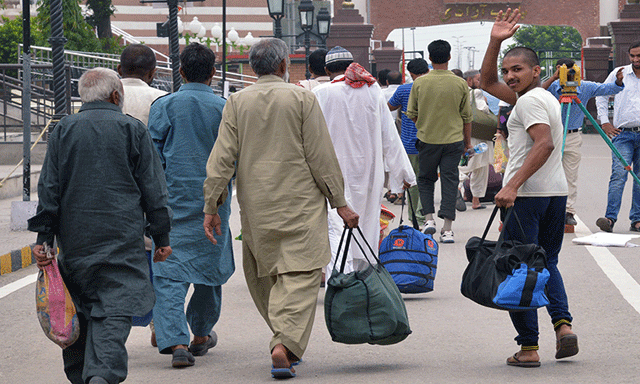 prisoners include 21 pakistanis who have served out their sentence in india and 18 fishermen photo afp file