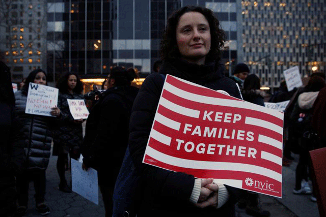 people gather to protest against president donald trump 039 s travel ban in new york city us february 1 2017 photo reuters