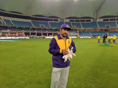 sarfraz ahmed celebrates win against peshawar with a hilariously awkward dance sarfraz ahmed celebrates win against peshawar with a hilariously awkward dance