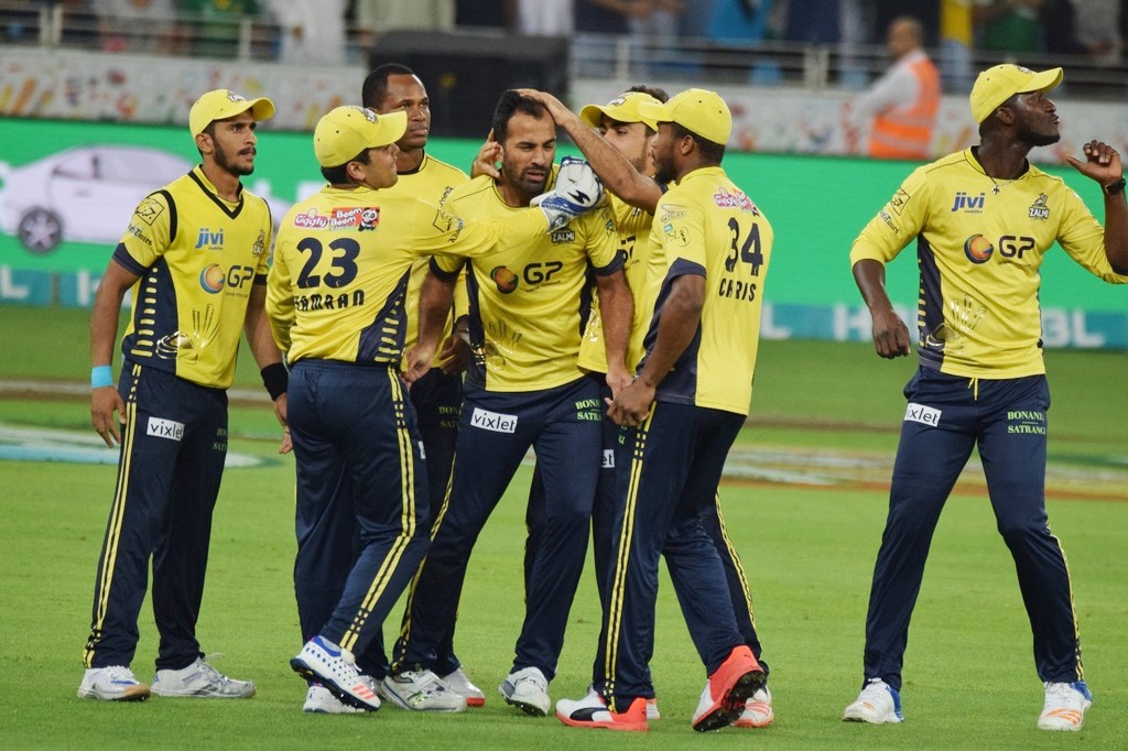 peshawar set final against quetta in lahore on march 5 after beating karachi in knockout match photo courtesy psl