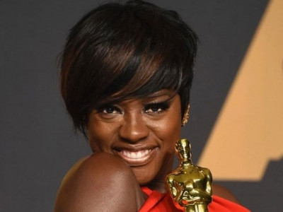another award for viola davis harvard artist of the year another award for viola davis harvard artist of the year