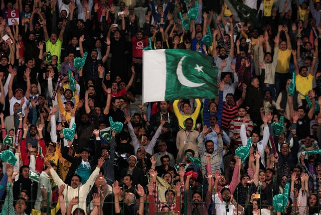 pakistani spectators cheer during a hugely anticipated final of its domestic cricket league pakistan super league psl at the gaddafi cricket stadium in lahore pakistan march 5 2017 reuters pakistani spectators cheer during a hugely anticipated final of its domestic cricket league pakistan super league psl at the gaddafi cricket stadium in lahore pakistan march 5 2017 reuters