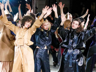 stella mccartney brings dance to paris opera for fashion week