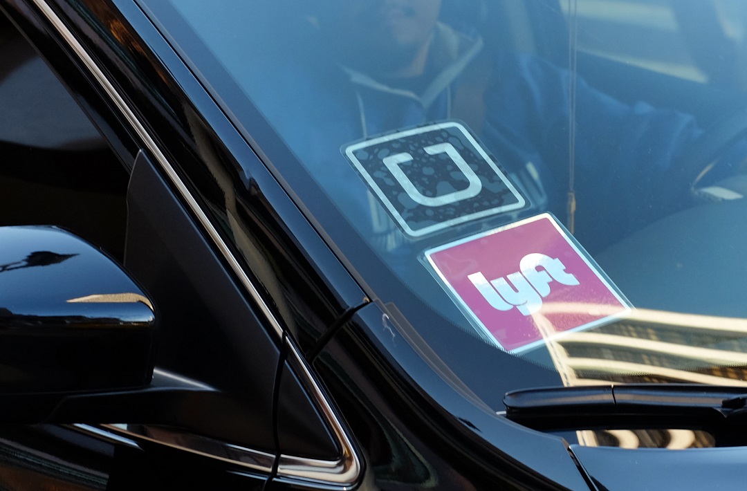 as uber 039 s gets dented by controversies on demand ride rival lyft is accelerating expansion photo reuters