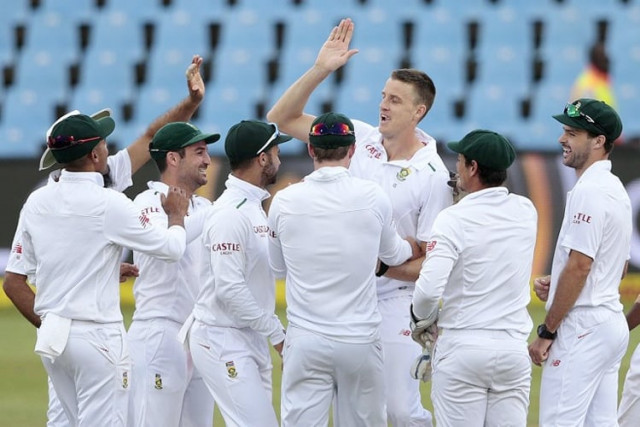 faf du plessis thinks morkel is back to his best at least in the nets photo afp