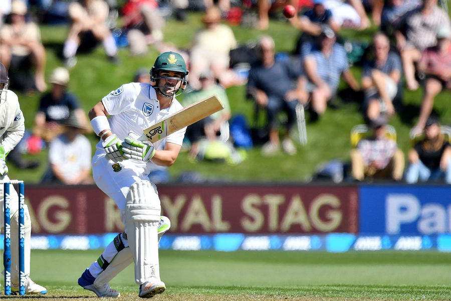 south africa 039 s dean elgar bats during day one of the first test cricket match between new zealand and south africa at the university oval in dunedin on march 8 2017 photo afp