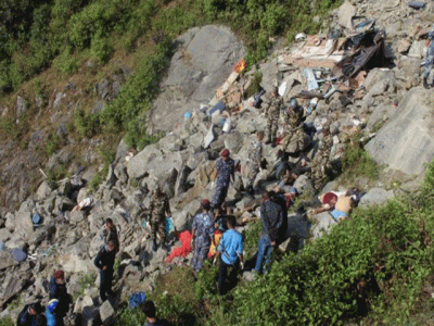 at least 25 dead in nepal bus crash police