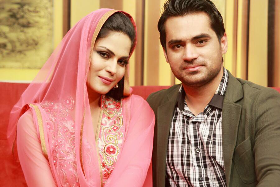 Veena Malik X Videos - Veena, ex advised to settle children custody matter out of court