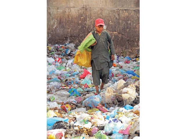 the mayor 039 s campaign failed to rid the city of garbage photo ayesha mir express the mayor 039 s campaign failed to rid the city of garbage photo ayesha mir express