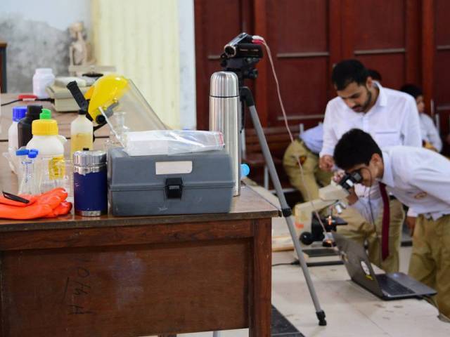alif ailaan report recommends introducing lab classes much earlier photo express file