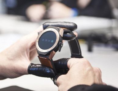 tag heuer releases 1 650 modular smartwatch tag heuer releases 1 650 modular smartwatch