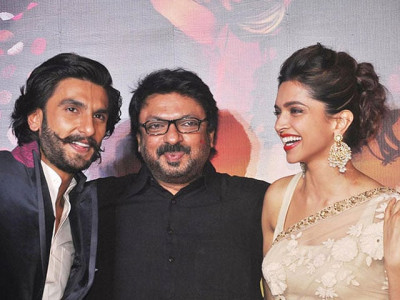 sanjay leela bhansali s padmavati film set torched in maharashtra sanjay leela bhansali s padmavati film set torched in maharashtra