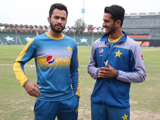 mohammad nawaz and hasan ali screengrab mohammad nawaz and hasan ali screengrab