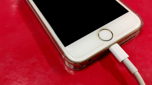 richard bull electrocuted to death while charging his iphone in the bath tub when it made contact with the water photo express richard bull electrocuted to death while charging his iphone in the bath tub when it made contact with the water photo express