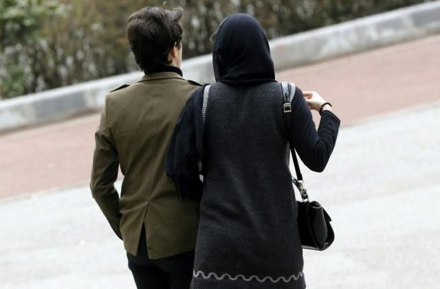 iran 039 s quot mehr quot system where future husbands agree to pay a number of gold coins to the bride if they divorce has left thousands of men in jail and many destitute photo afp iran 039 s quot mehr quot system where future husbands agree to pay a number of gold coins to the bride if they divorce has left thousands of men in jail and many destitute photo afp