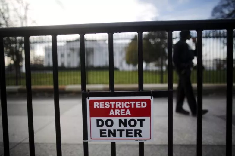 a restricted area sign is seen outside of the white house in washington november 27 2015 photo reuters a restricted area sign is seen outside of the white house in washington november 27 2015 photo reuters