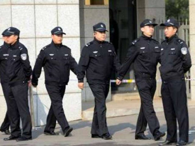 chinese police boss jailed for buying australian property with graft money