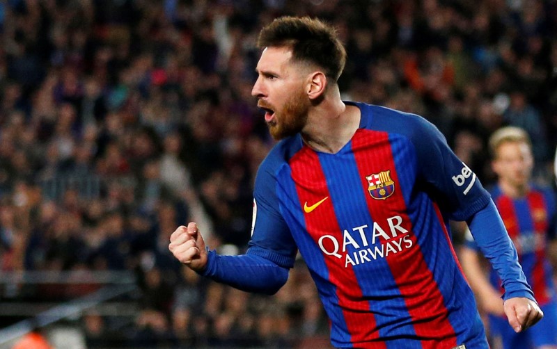 barcelona 039 s lionel messi celebrates his second goal against valencia on march 19 2017 photo reuters