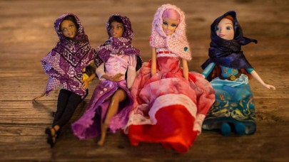 hello hijabs   tiny headscarves for barbie dolls to be launched in april