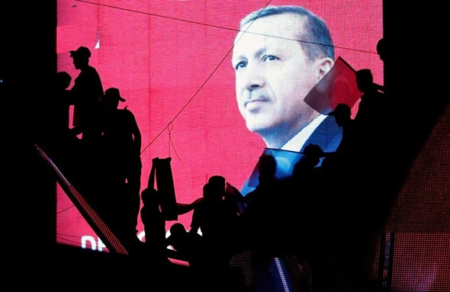 turkish authorities detained more than 2 000 people over the last week for suspected links to militant groups or last year 039 s failed coup attempt the interior ministry said on monday photo reuters turkish authorities detained more than 2 000 people over the last week for suspected links to militant groups or last year 039 s failed coup attempt the interior ministry said on monday photo reuters