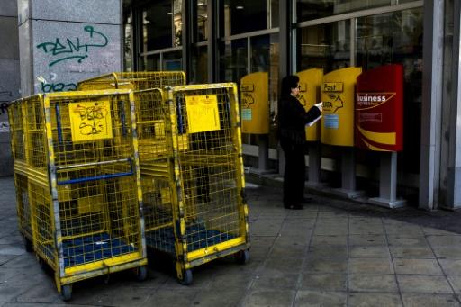 an investigation suggests that both the imf and the german finance ministry bombs were sent by a far left group called the conspiracy of fire nuclei which police thought they had mostly dismantled in 2011 photo afp