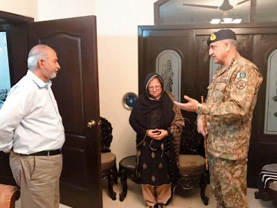 swabi operation coas visits fallen captain s parents swabi operation coas visits fallen captain s parents