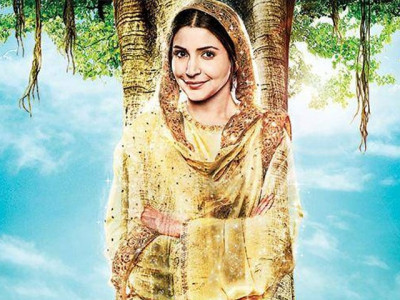 watch anushka sharma spook shah rukh khan at his house watch anushka sharma spook shah rukh khan at his house