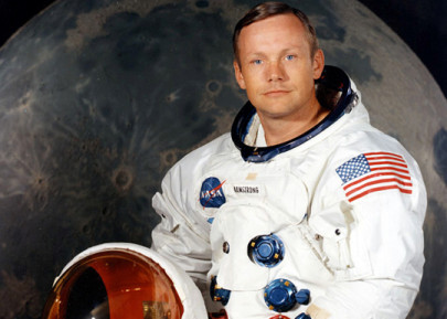 neil armstrong never the showman always the astronaut