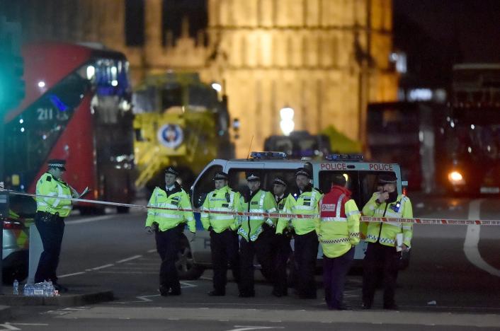 police officers work at the scene after an attack on westminster bridge in london britain march 22 2017 photo reuters