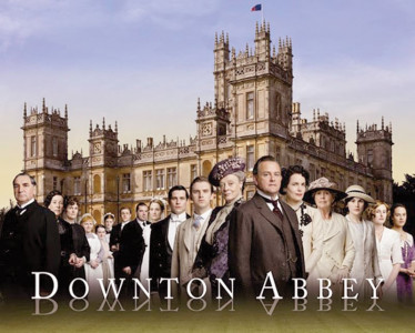 a downton abbey film might be happening real soon a downton abbey film might be happening real soon