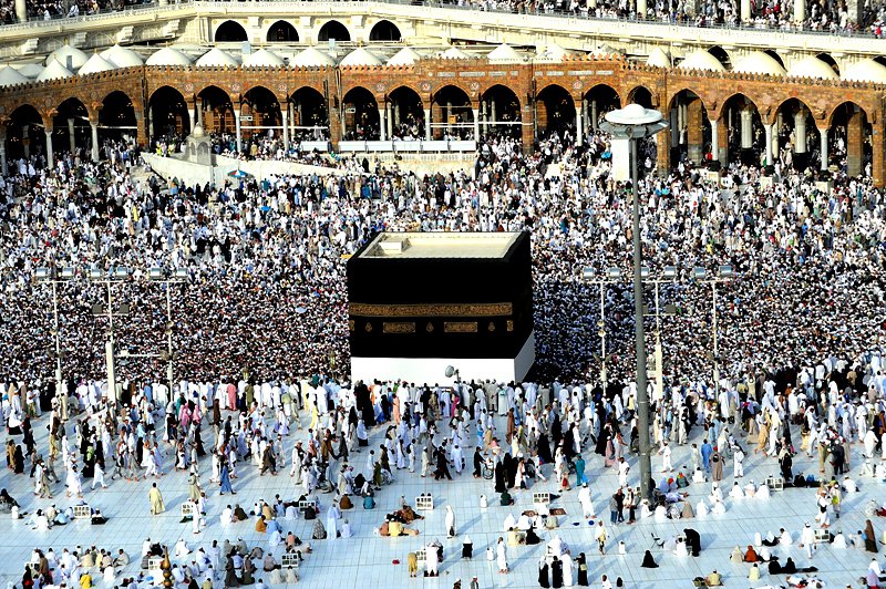 islamabad mayor says those selected for hajj have been balloted from among thousands of cda employees photo afp file