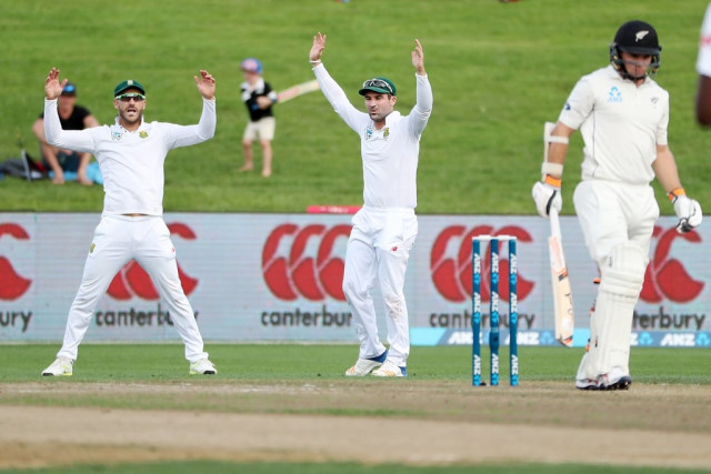 latham was unbeaten on 42 after coming out on the right side of two reviews with jeet raval on 25 photo afp latham was unbeaten on 42 after coming out on the right side of two reviews with jeet raval on 25 photo afp