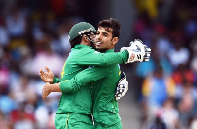 shadab s future looks bright says sarfraz shadab s future looks bright says sarfraz