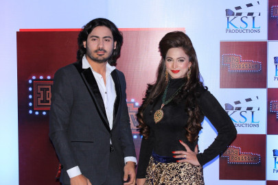 noor bukhari files for divorce from husband wali hamid ali khan noor bukhari files for divorce from husband wali hamid ali khan