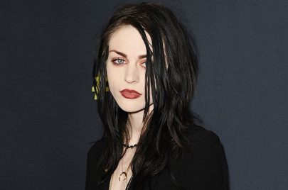 frances bean cobain destroys her own marc jacobs billboard