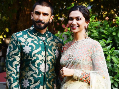 ranveer singh and deepika padukone finally spotted together ranveer singh and deepika padukone finally spotted together
