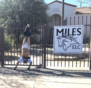would be trespasser caught with pants down in arizona